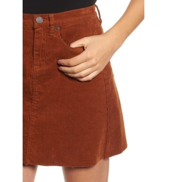 Blank NYC Corduroy A-Line Raw Hem Mini Skirt Size 24 - Picture 3 of 13